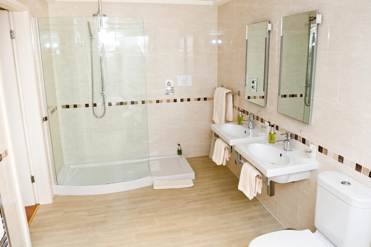 Millfields Hotel Гримзби Екстериор снимка